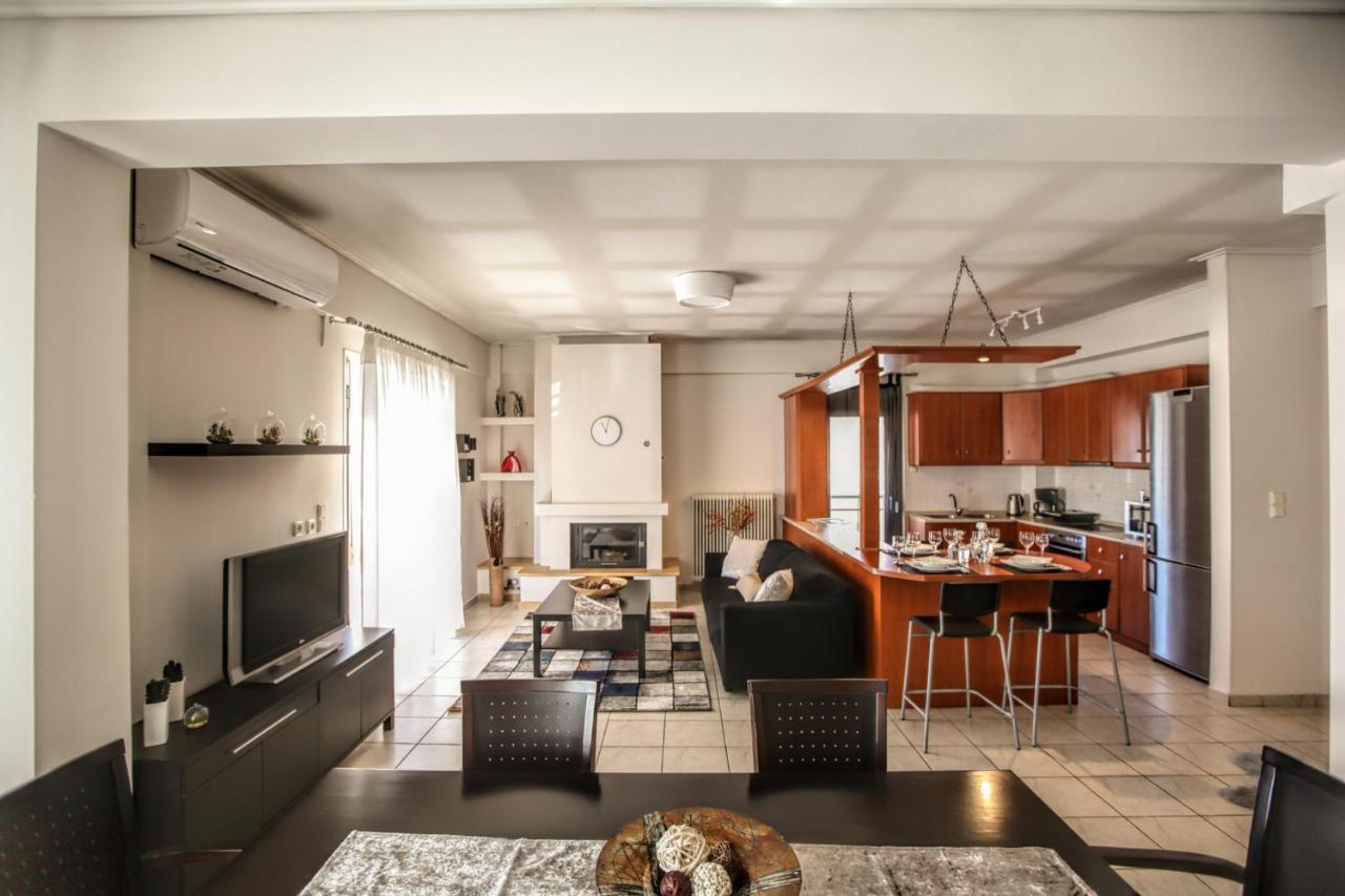 קאלאבאקה Grand Meteora Central Luxury Apartment מראה חיצוני תמונה