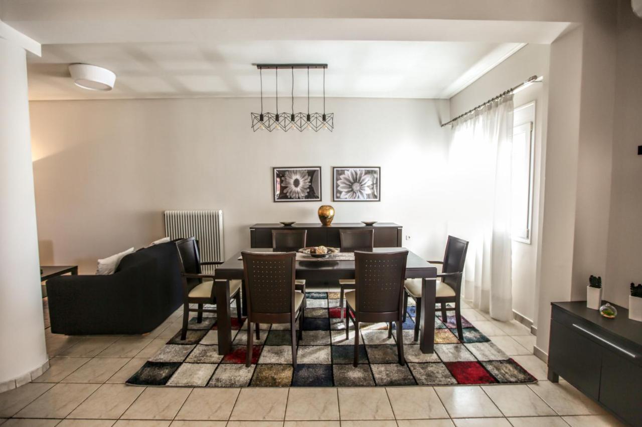 קאלאבאקה Grand Meteora Central Luxury Apartment מראה חיצוני תמונה