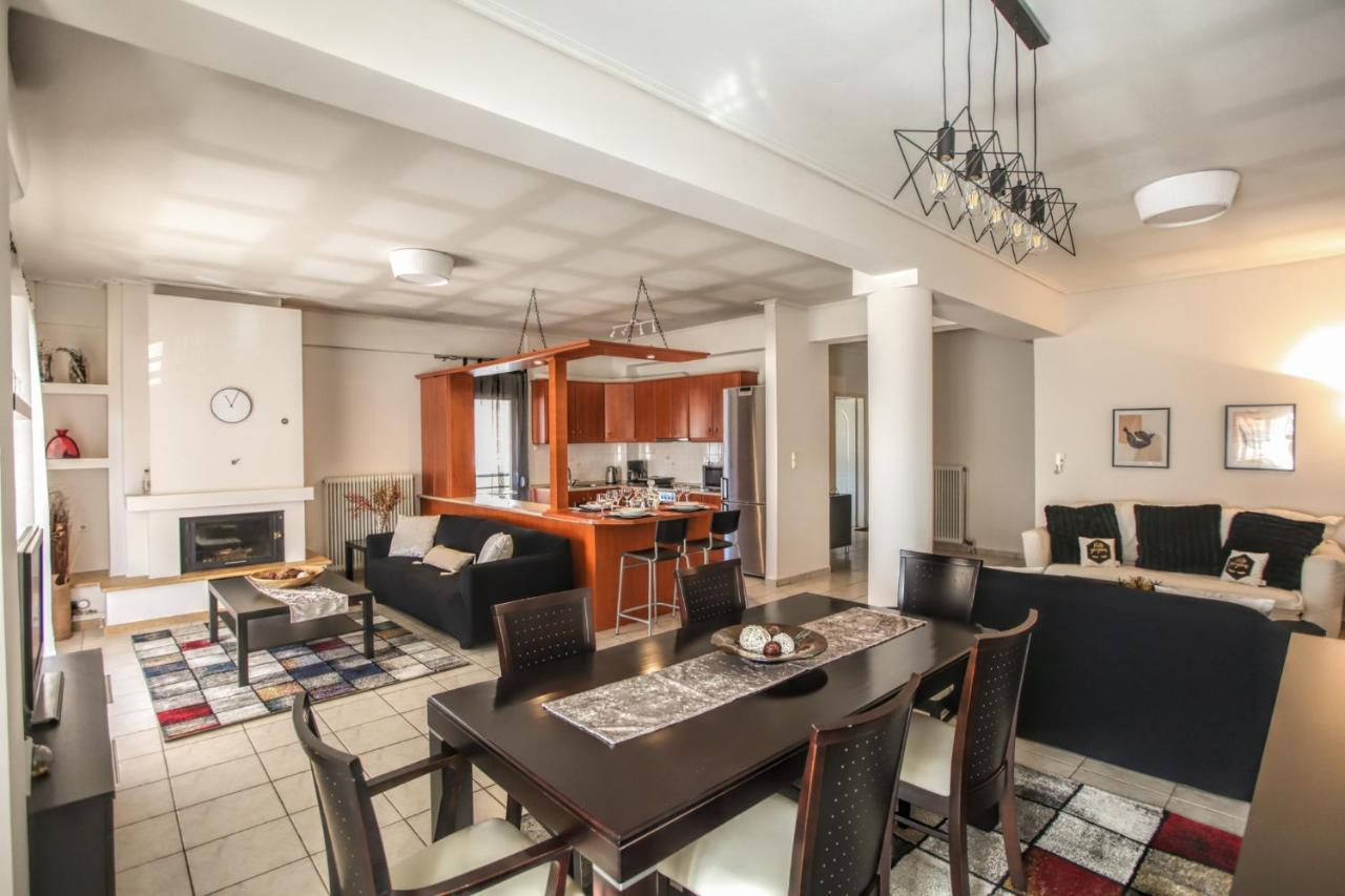 קאלאבאקה Grand Meteora Central Luxury Apartment מראה חיצוני תמונה